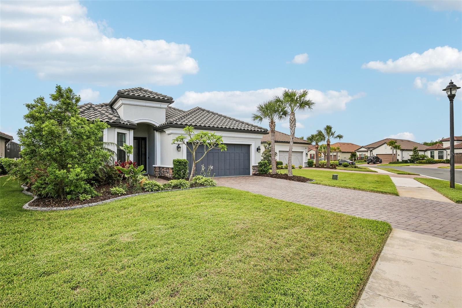Image 2 of 53 For 10834 Calluna Drive