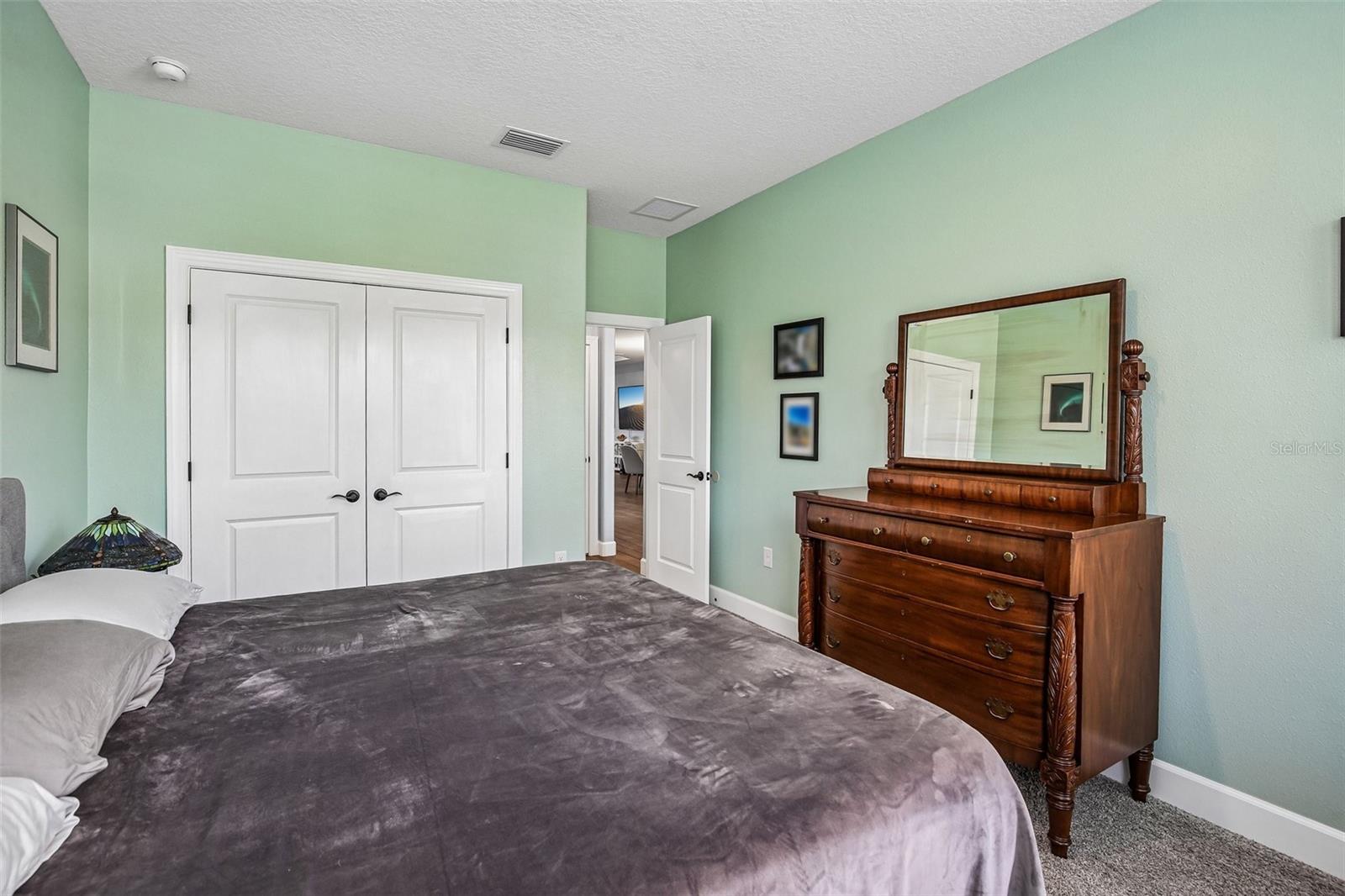 Image 21 of 53 For 10834 Calluna Drive