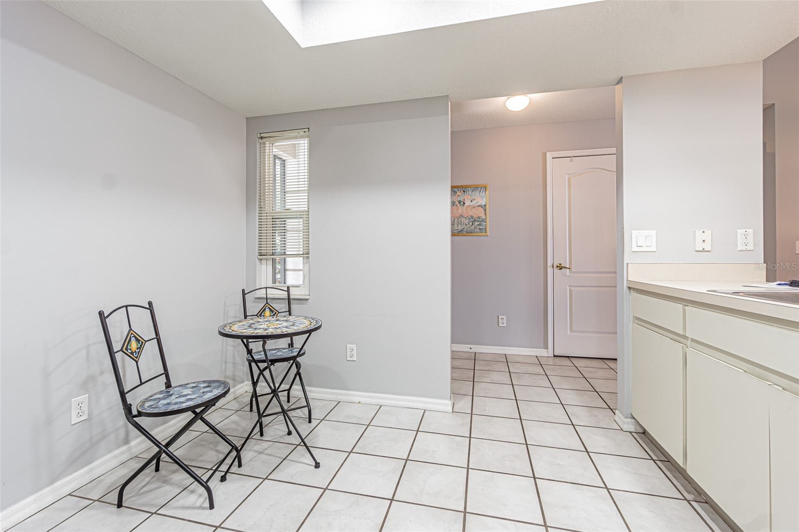 Image 21 of 47 For 6431 Laurelwood Drive