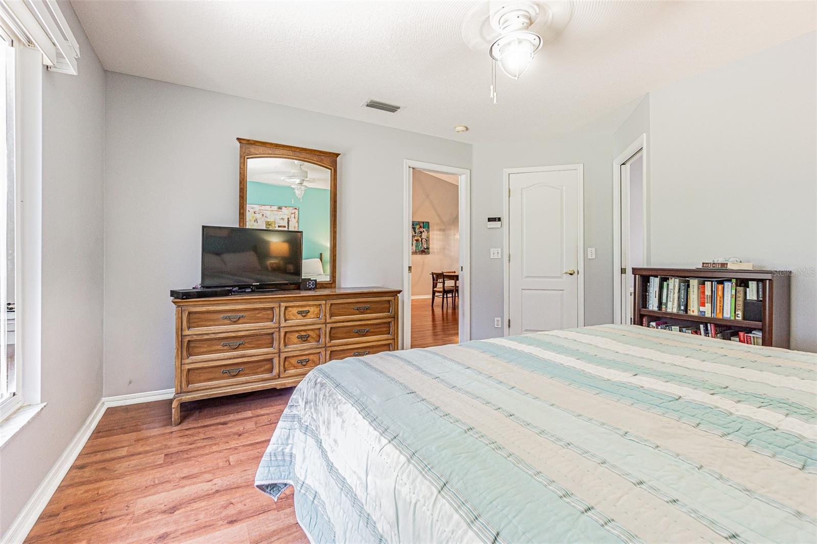 Image 24 of 47 For 6431 Laurelwood Drive
