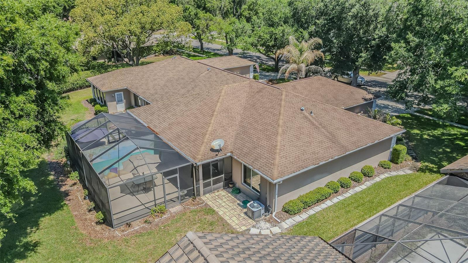 Image 33 of 47 For 6431 Laurelwood Drive