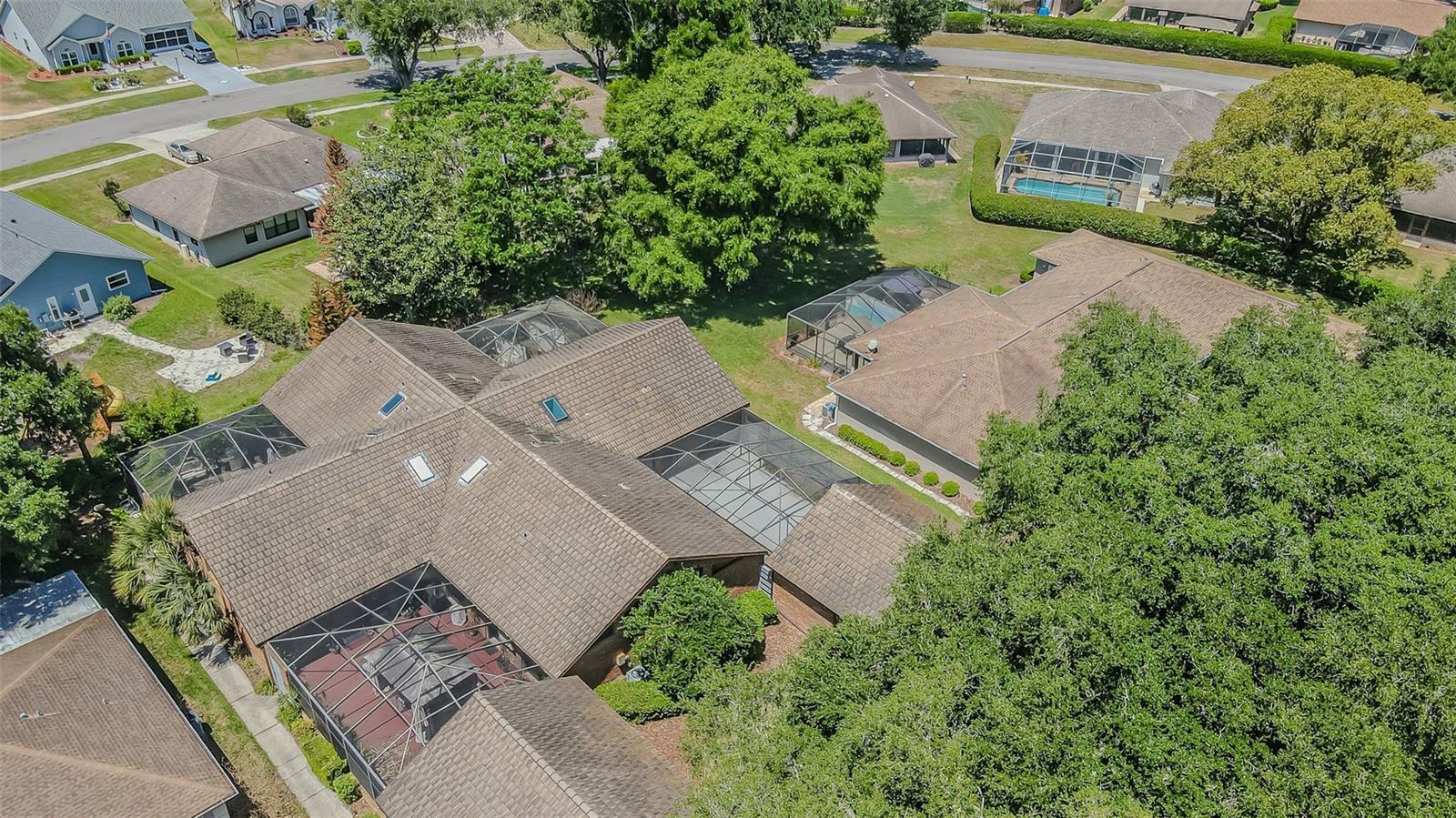 Image 34 of 47 For 6431 Laurelwood Drive