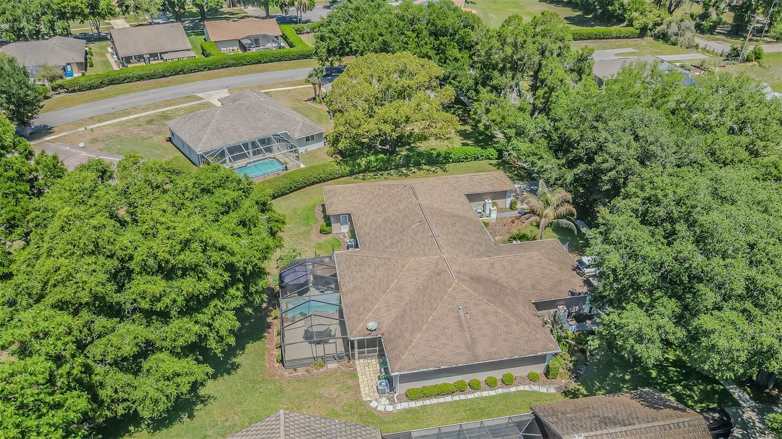 Image 35 of 47 For 6431 Laurelwood Drive