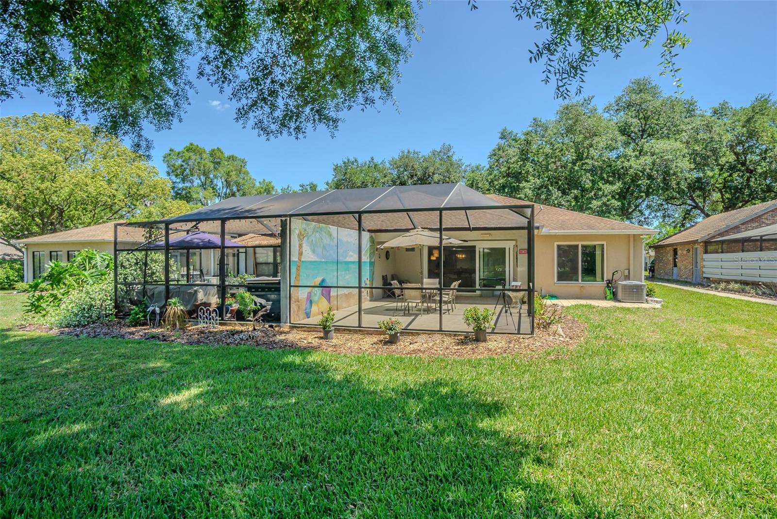 Image 6 of 47 For 6431 Laurelwood Drive