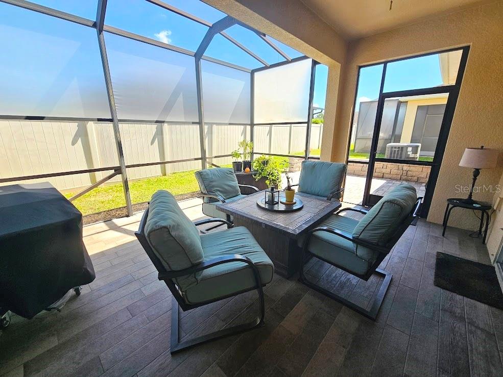 Image 32 of 48 For 2125 Barracuda Court