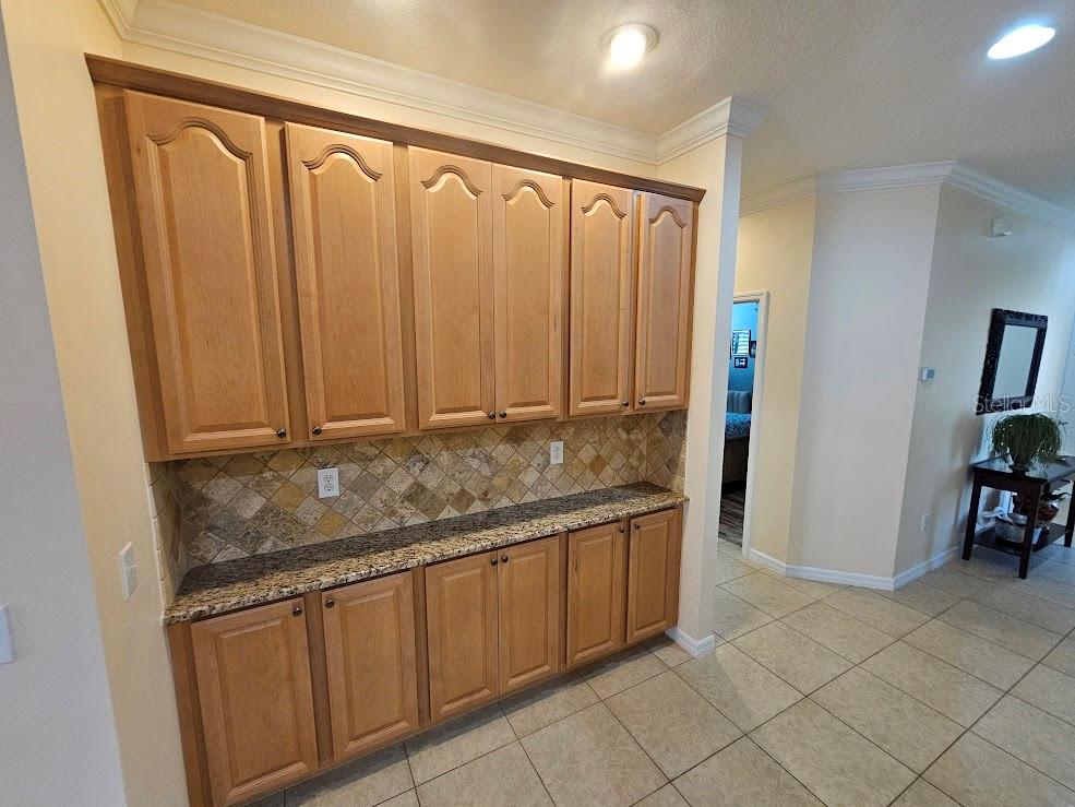Image 9 of 48 For 2125 Barracuda Court