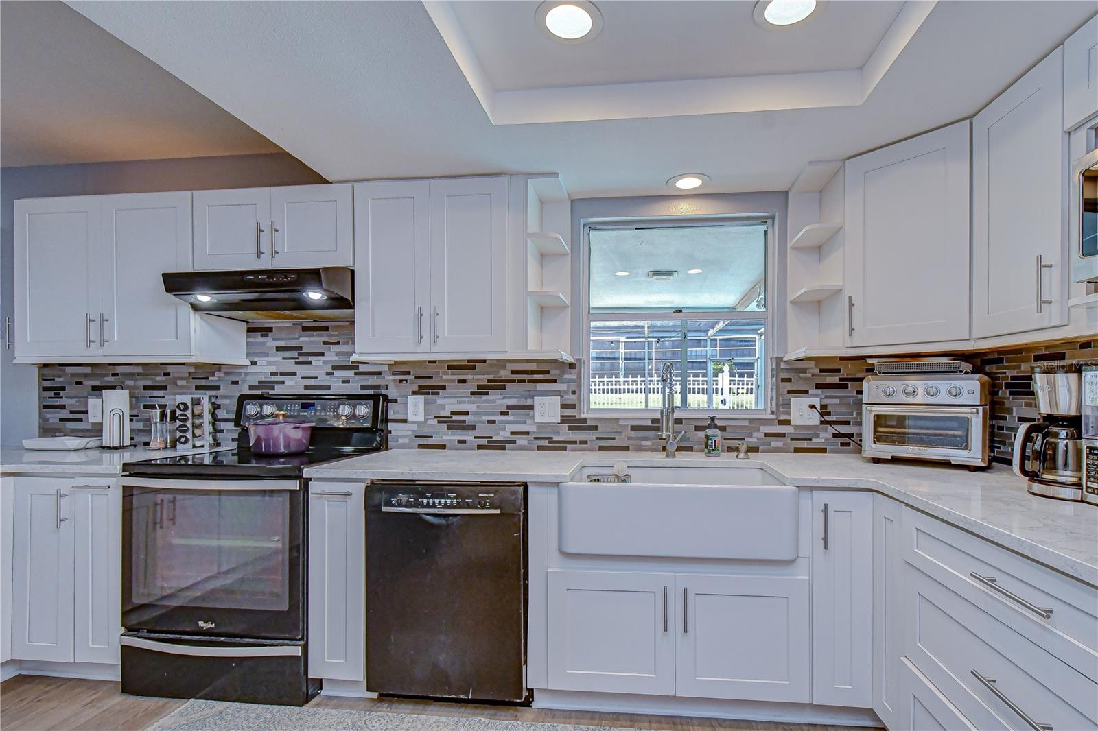 Image 15 of 63 For 9625 Commodore Drive