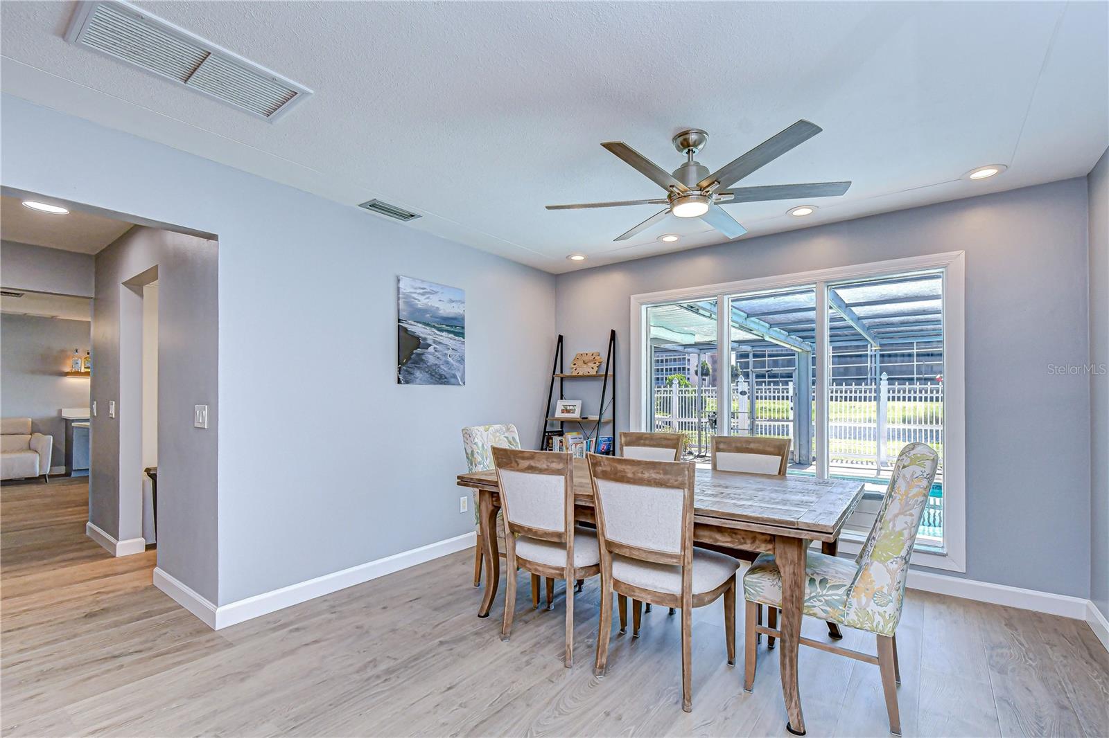 Image 20 of 63 For 9625 Commodore Drive