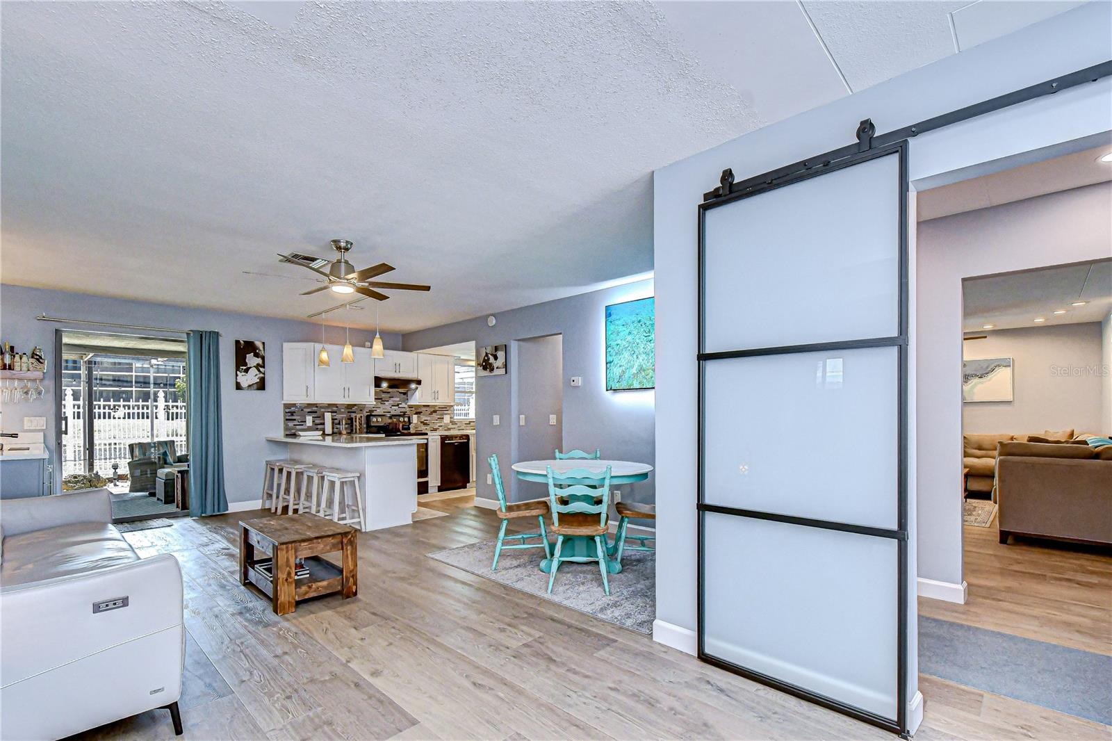 Image 24 of 63 For 9625 Commodore Drive