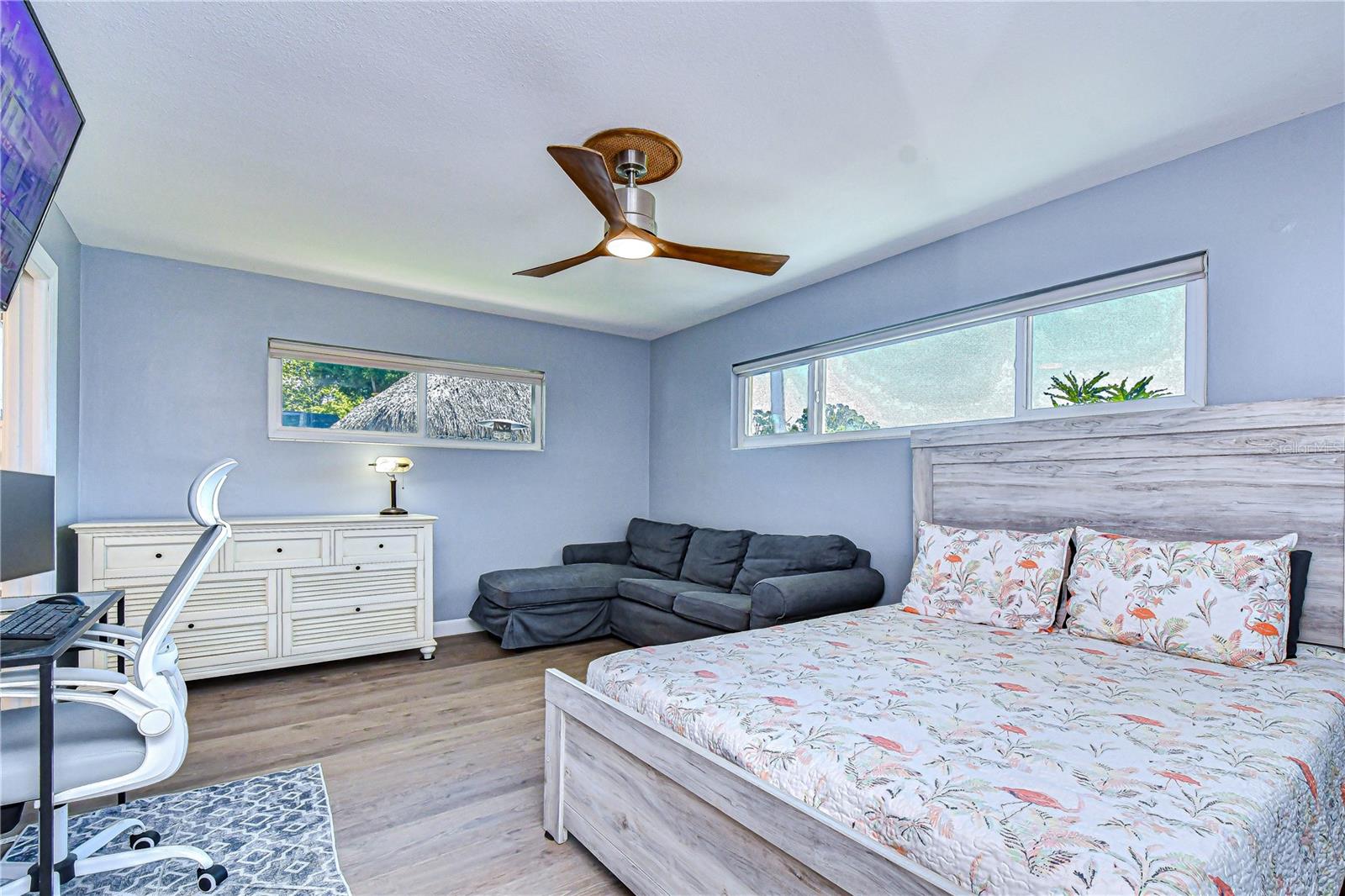 Image 30 of 63 For 9625 Commodore Drive