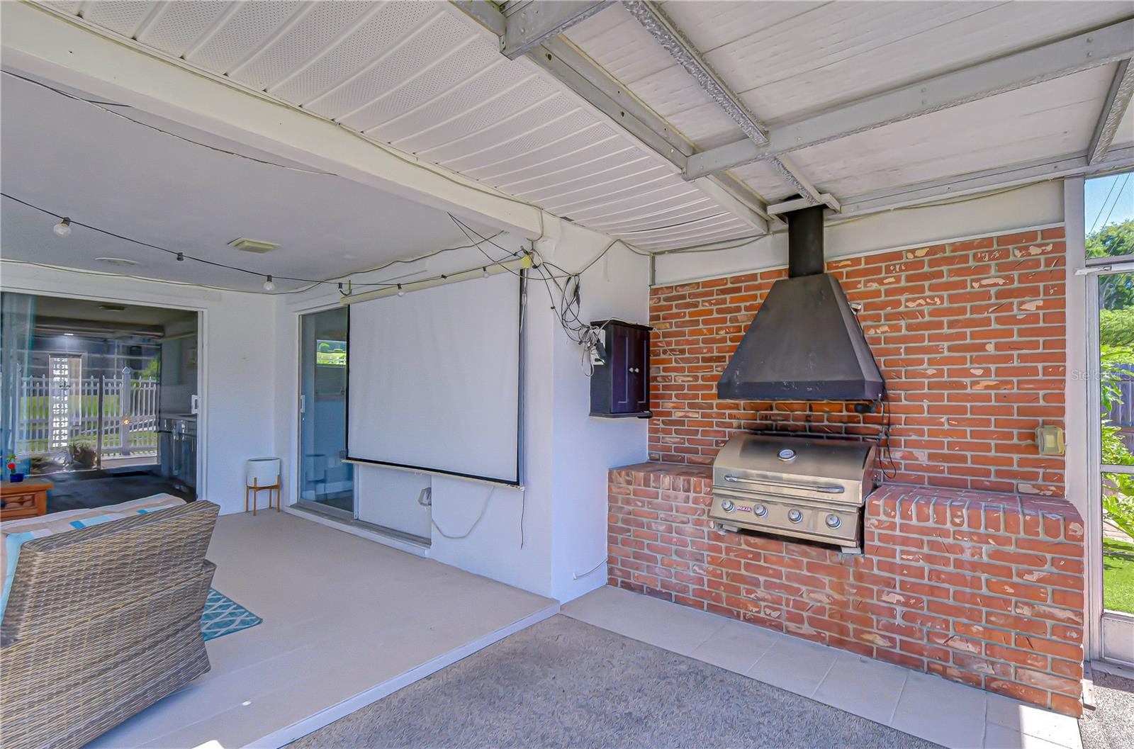 Image 46 of 63 For 9625 Commodore Drive