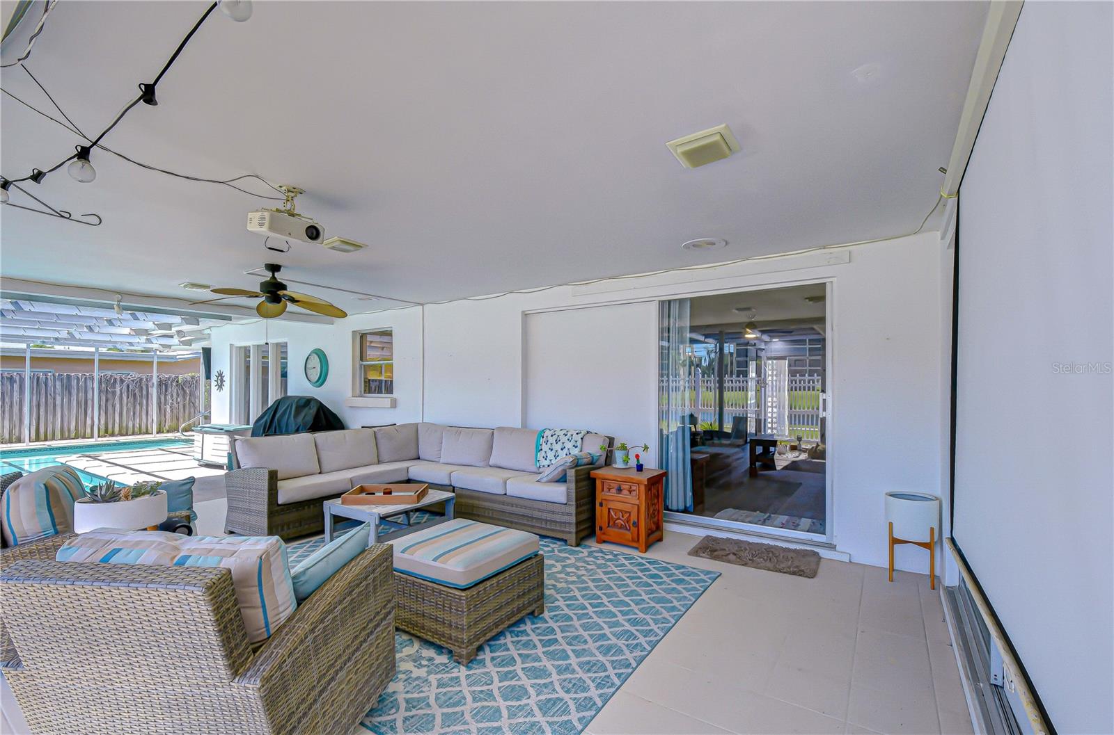 Image 47 of 63 For 9625 Commodore Drive