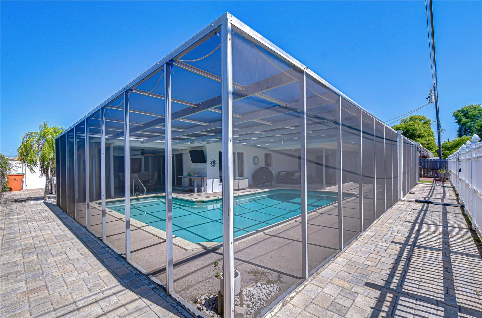 Image 51 of 63 For 9625 Commodore Drive