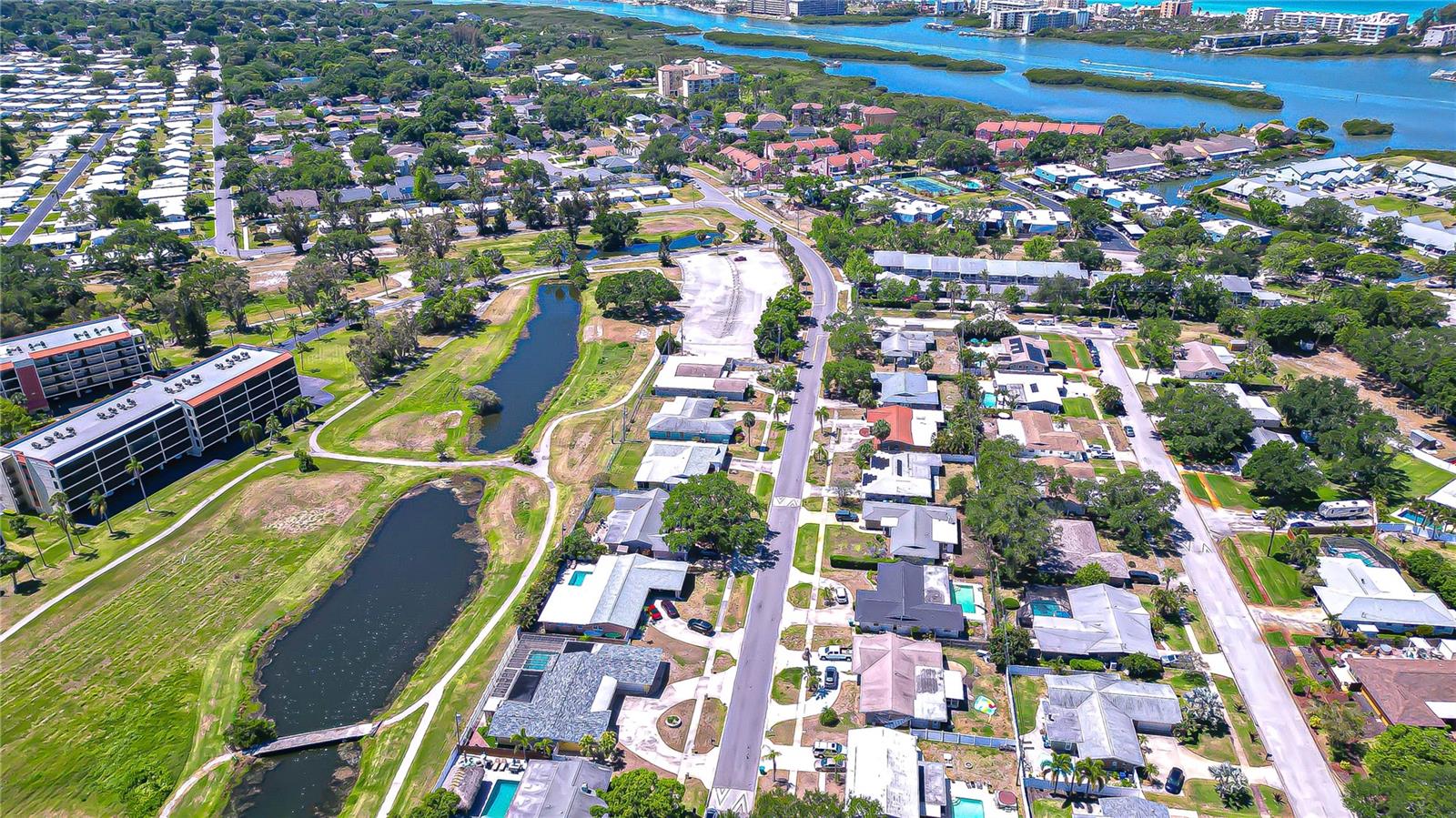 Image 61 of 63 For 9625 Commodore Drive