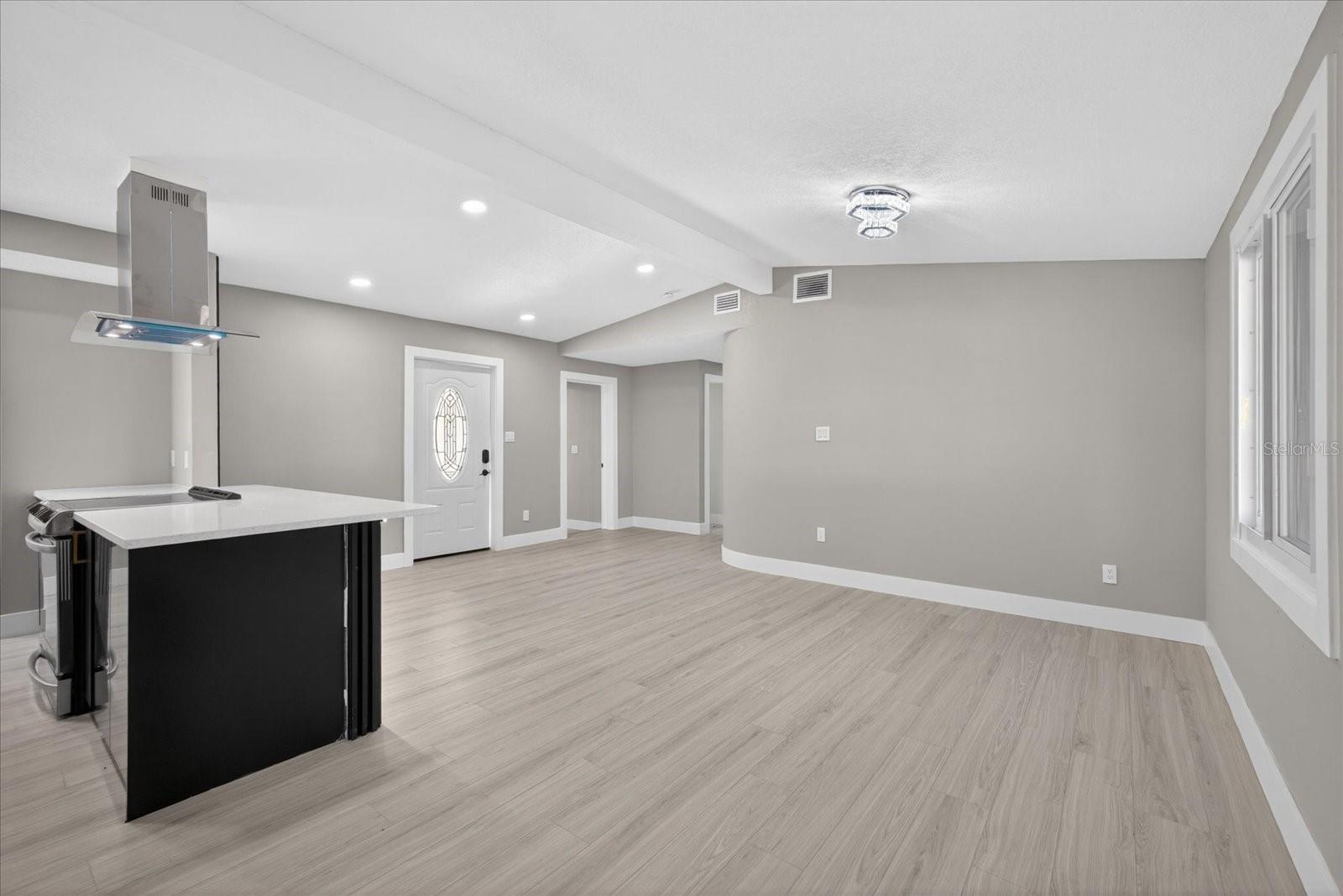 Image 13 of 46 For 4005 Henry Avenue
