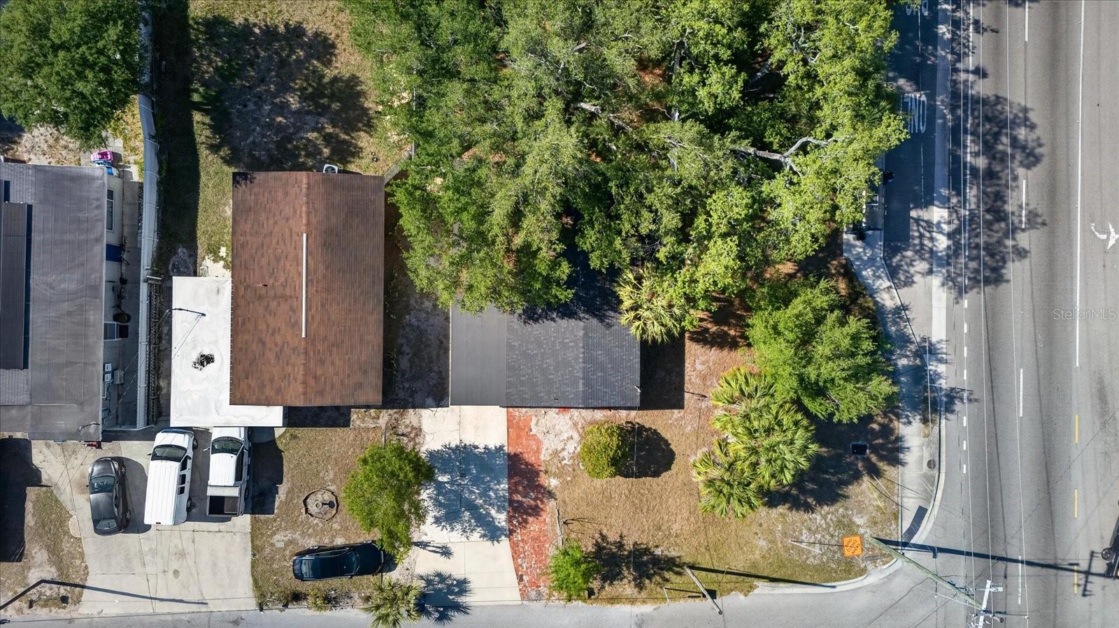 Image 41 of 46 For 4005 Henry Avenue