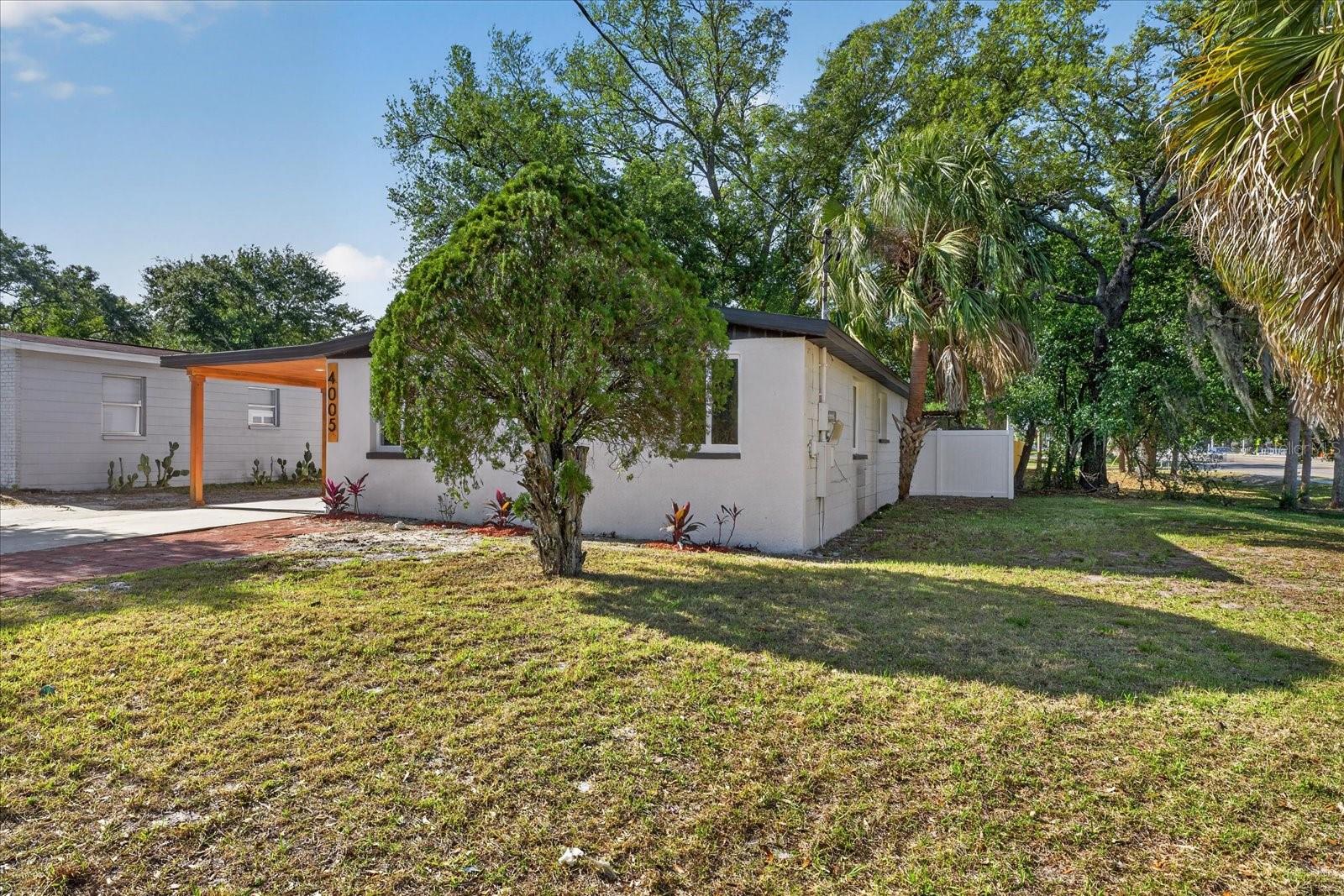 Image 7 of 46 For 4005 Henry Avenue