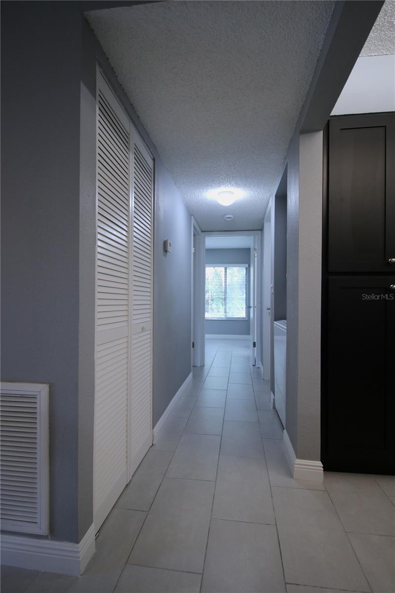 Image 11 of 30 For 3232 Lake Pine Way E G1