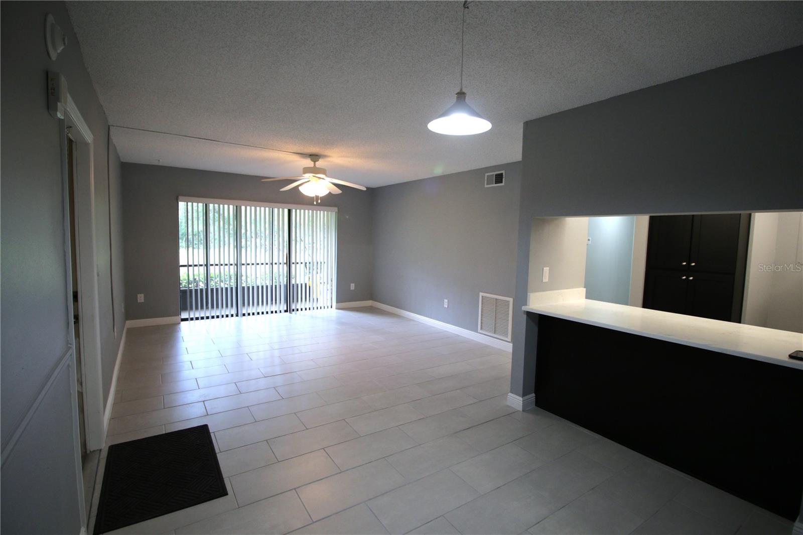 Image 5 of 30 For 3232 Lake Pine Way E G1