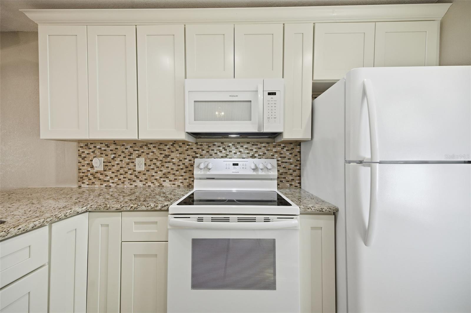 Image 11 of 21 For 9023 Mission Oaks Boulevard F
