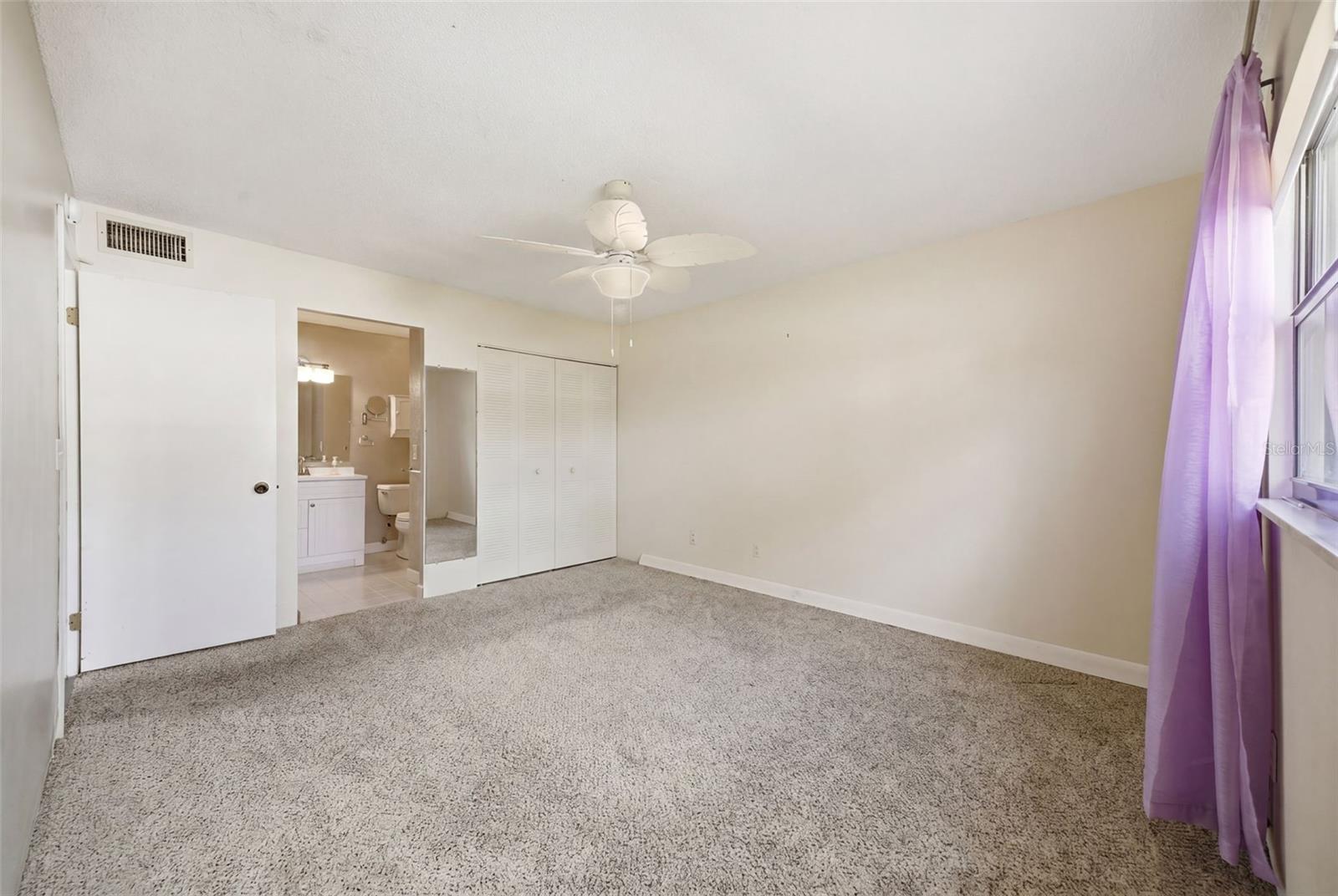 Image 13 of 21 For 9023 Mission Oaks Boulevard F