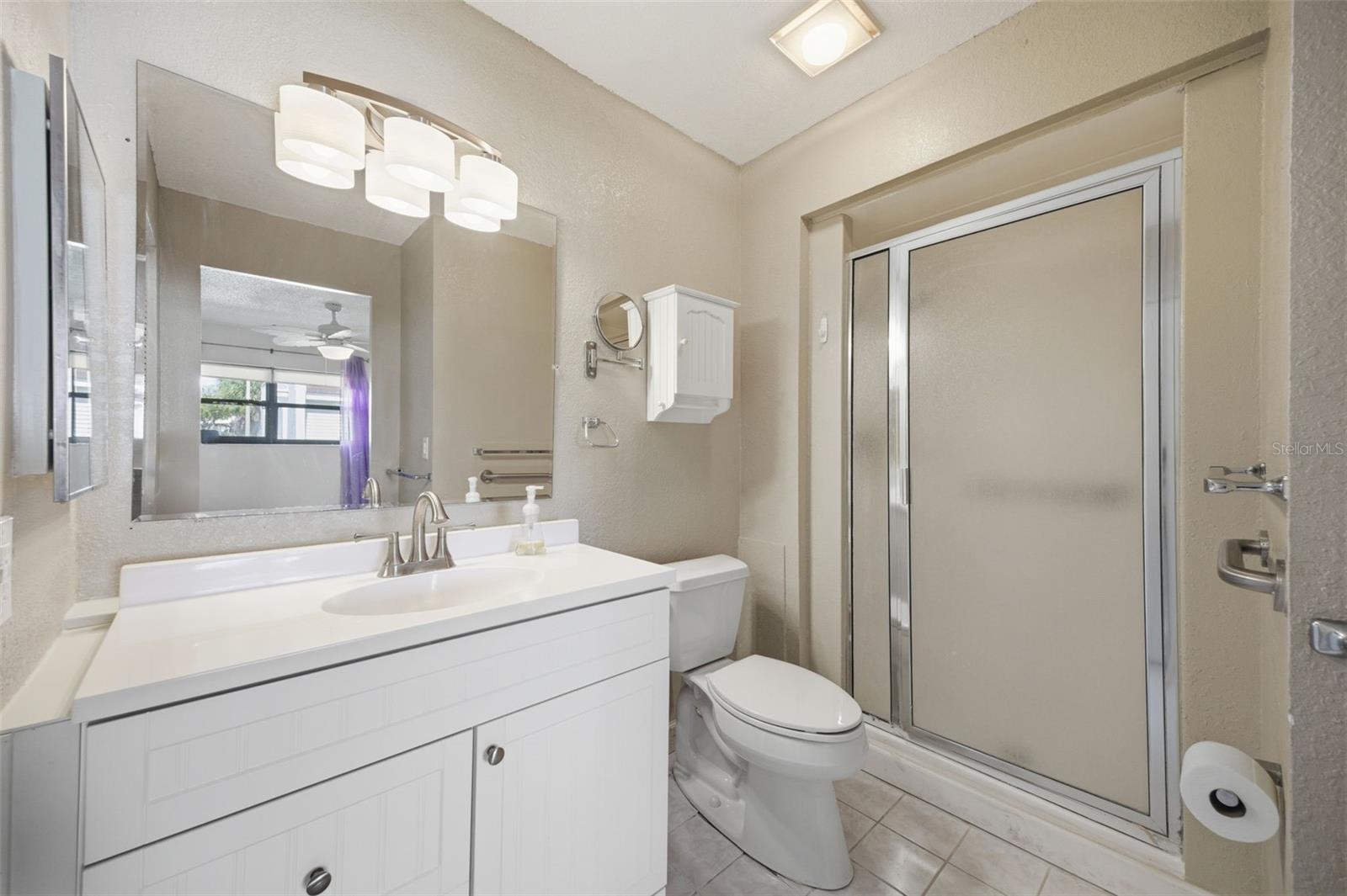 Image 16 of 21 For 9023 Mission Oaks Boulevard F
