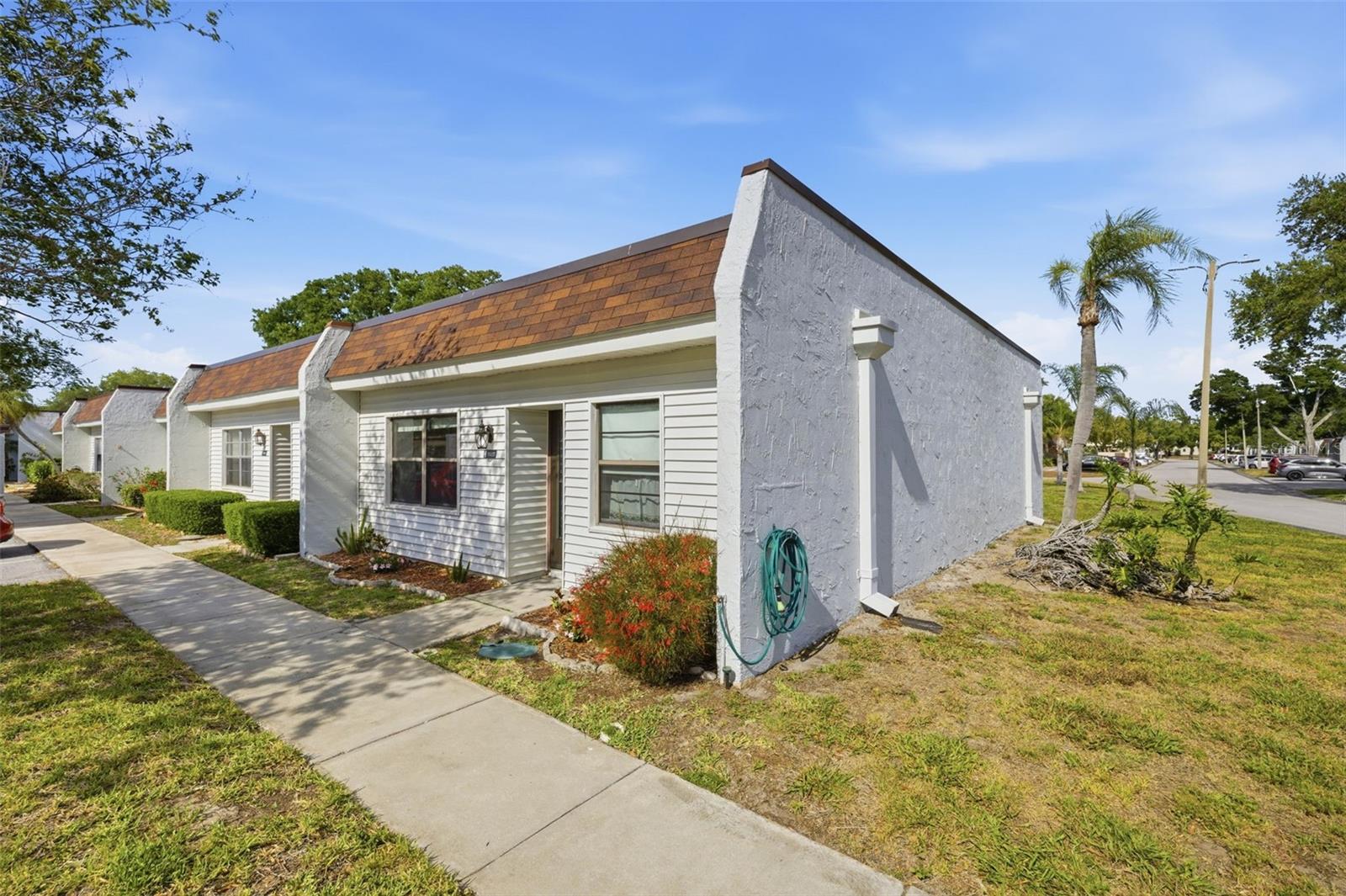 Image 4 of 21 For 9023 Mission Oaks Boulevard F