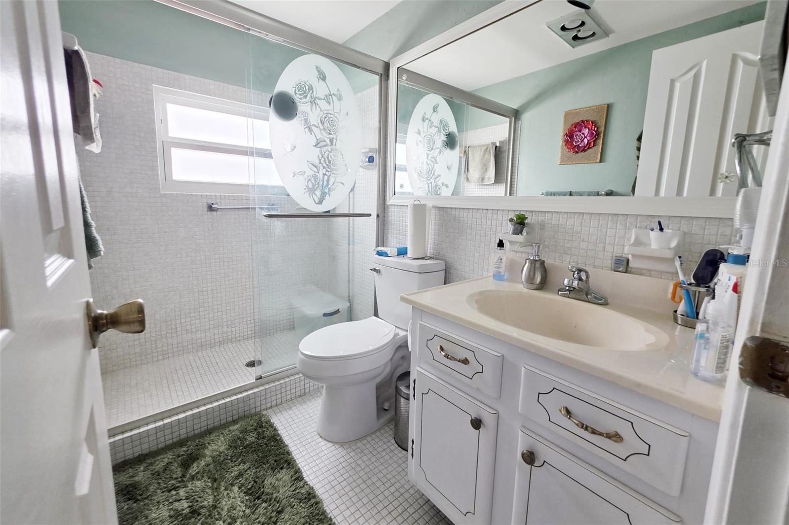 Image 23 of 26 For 6015 19th Street N 314