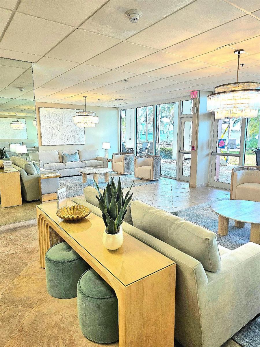 Image 42 of 58 For 675 Gulfview Boulevard 505
