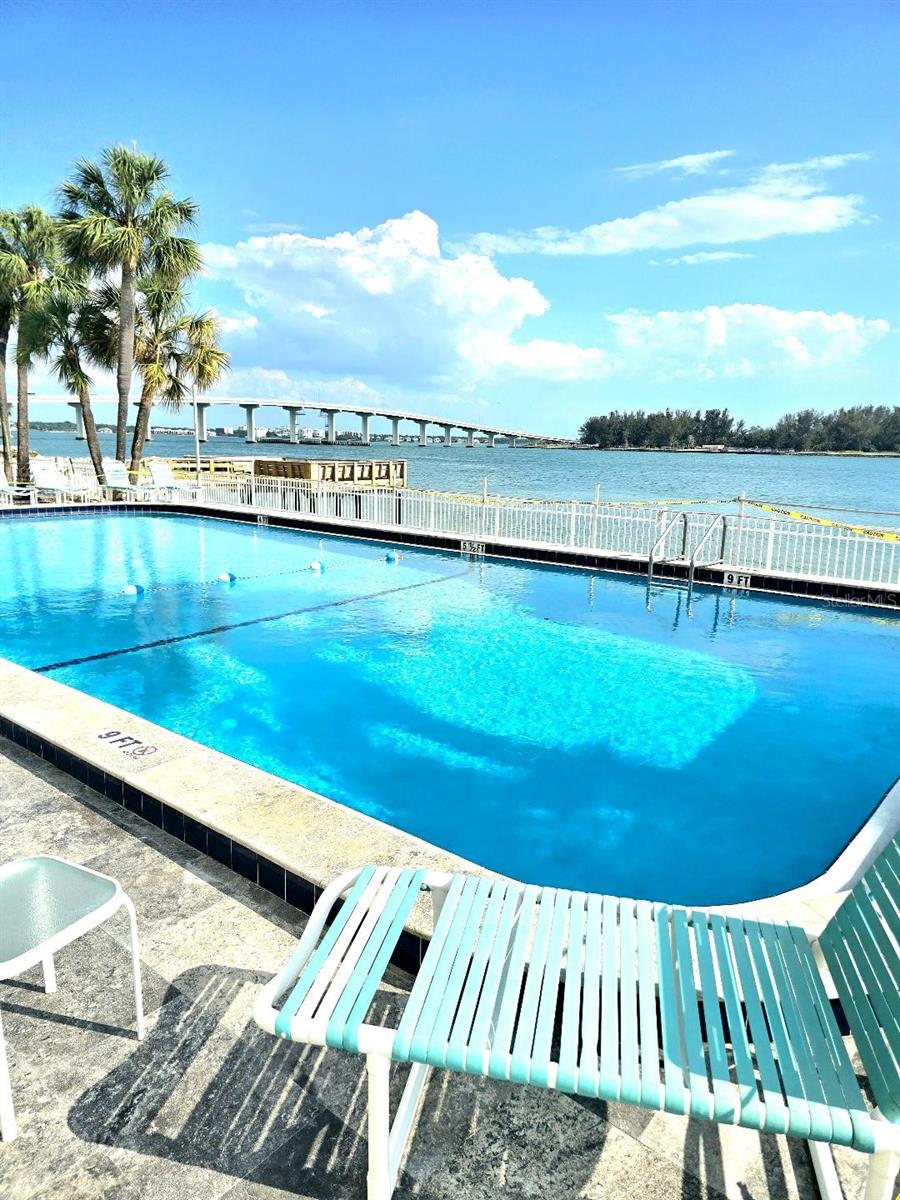Image 54 of 58 For 675 Gulfview Boulevard 505