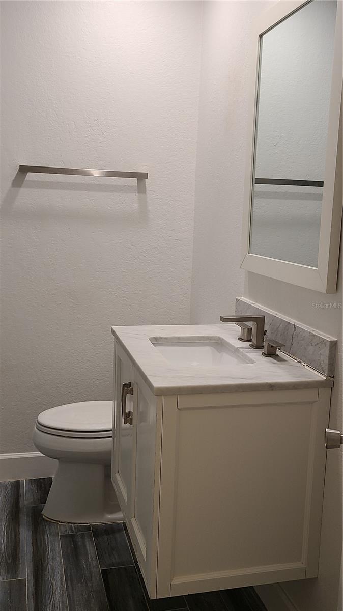 Image 7 of 25 For 3817 San Rafael Street