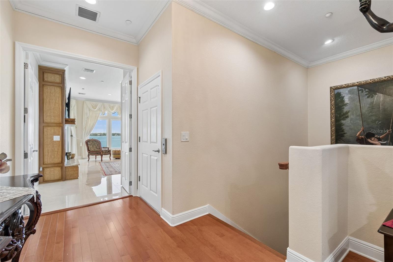 Image 24 of 87 For 1203 Bay Drive