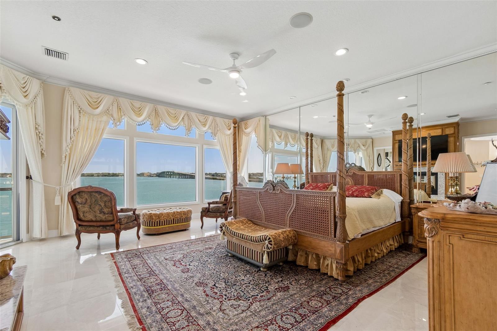 Image 25 of 87 For 1203 Bay Drive