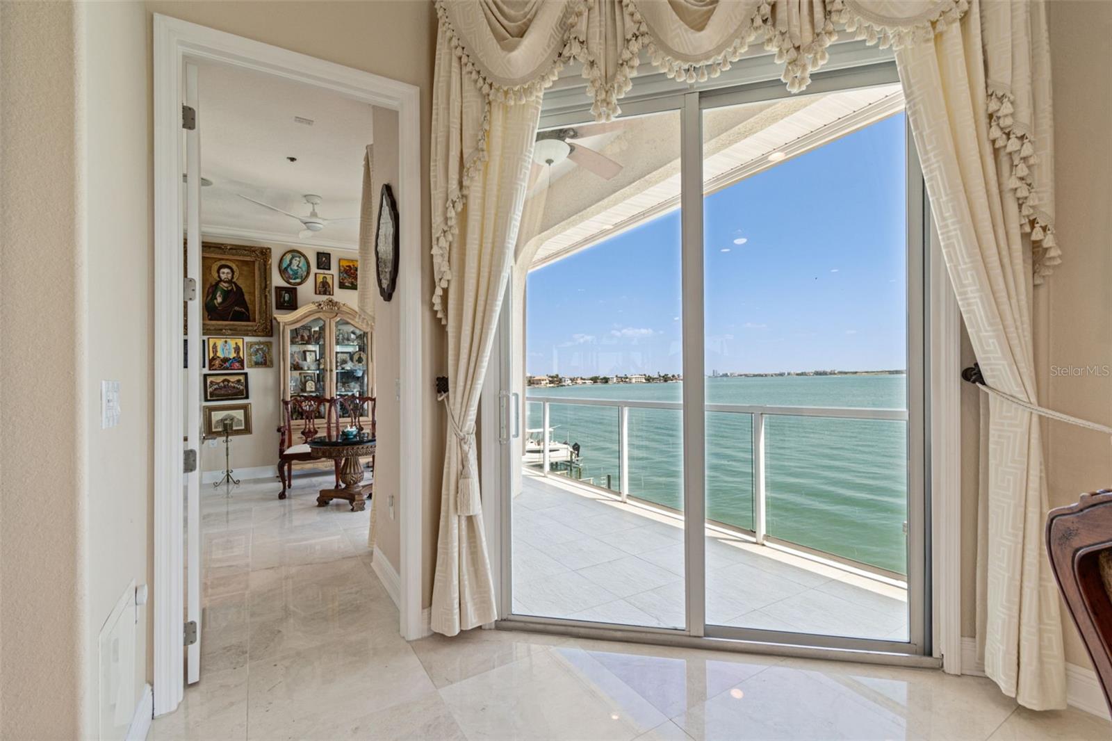 Image 28 of 87 For 1203 Bay Drive