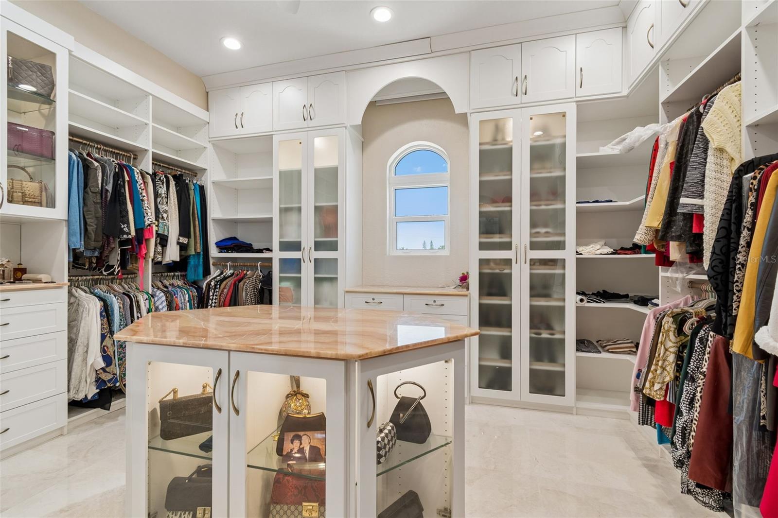 Image 32 of 87 For 1203 Bay Drive