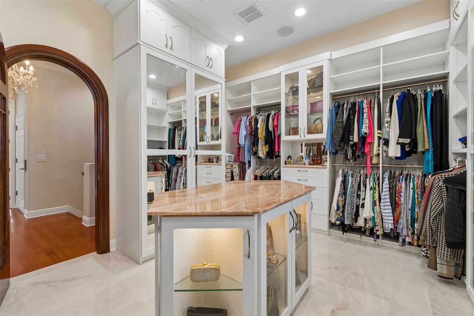 Image 33 of 87 For 1203 Bay Drive