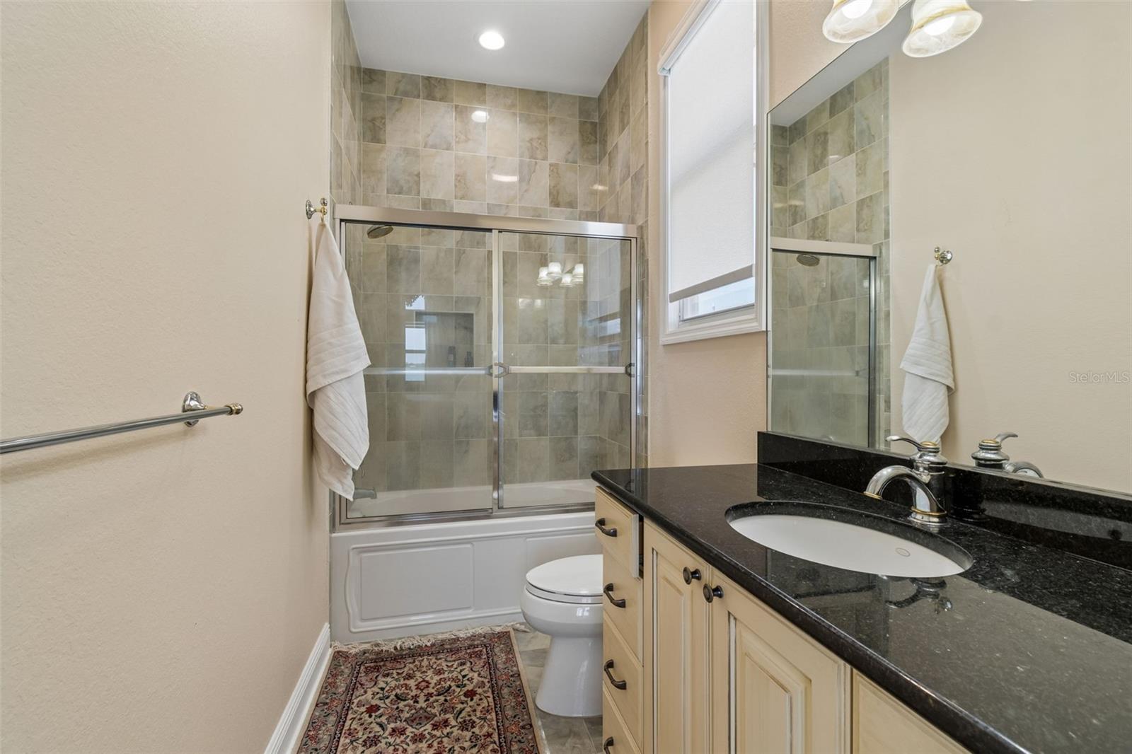 Image 46 of 87 For 1203 Bay Drive