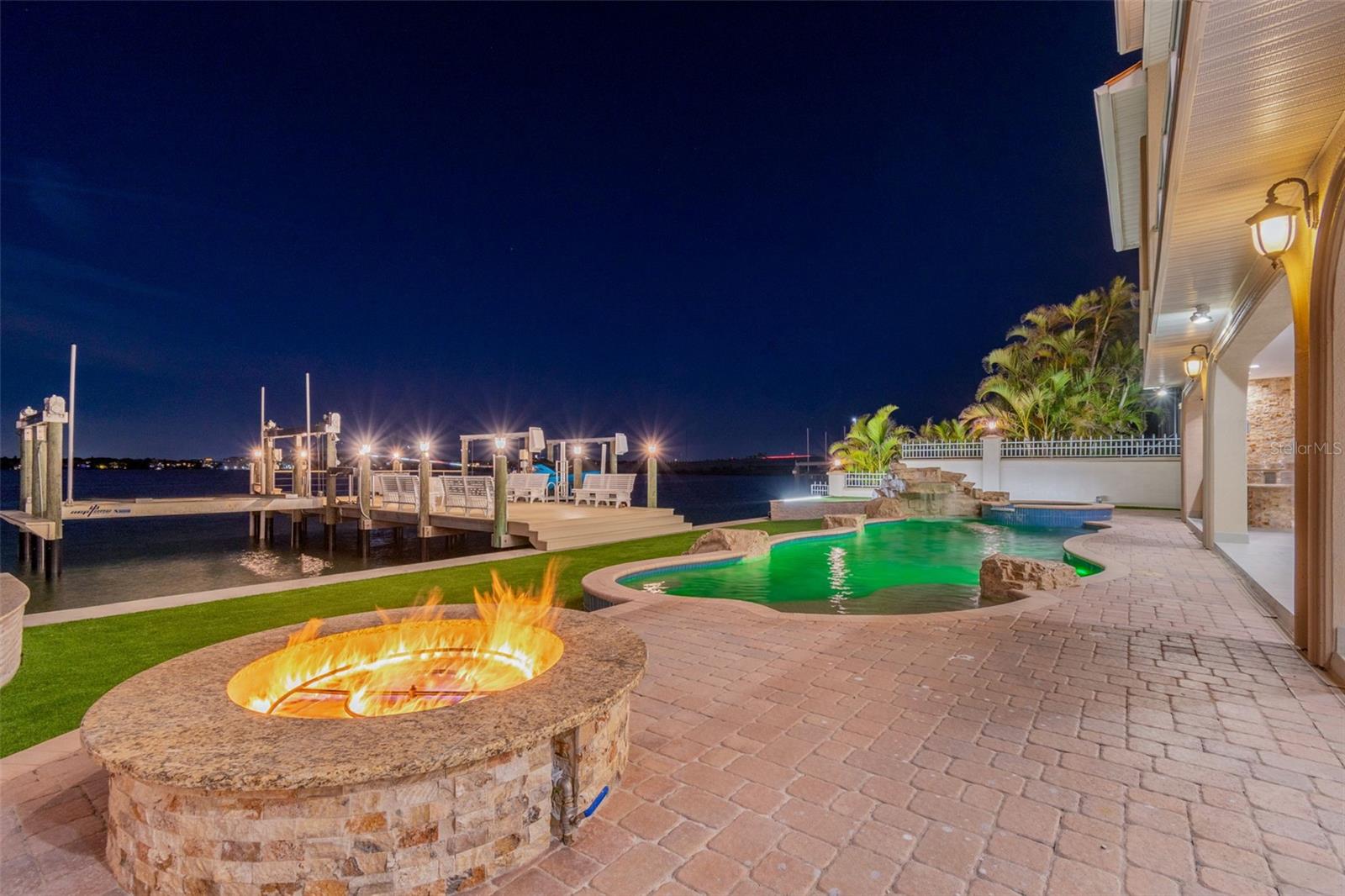 Image 80 of 87 For 1203 Bay Drive