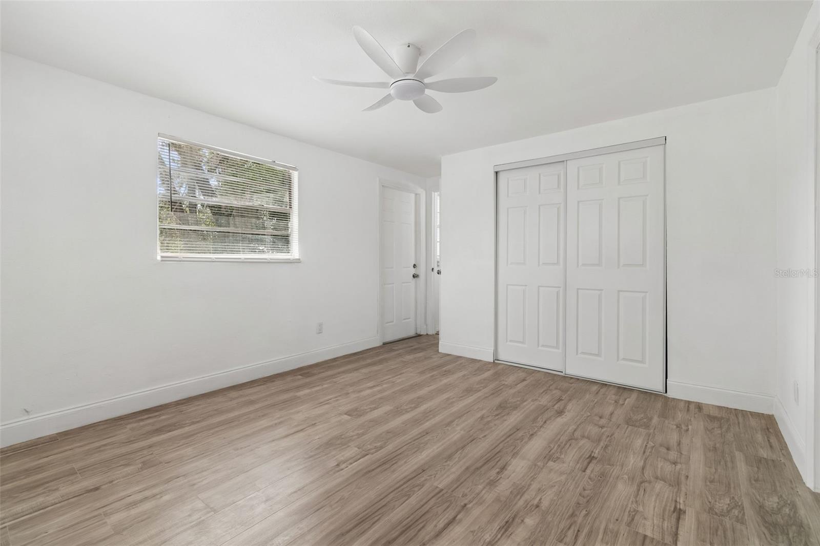 Image 17 of 42 For 3706 Beechwood Boulevard