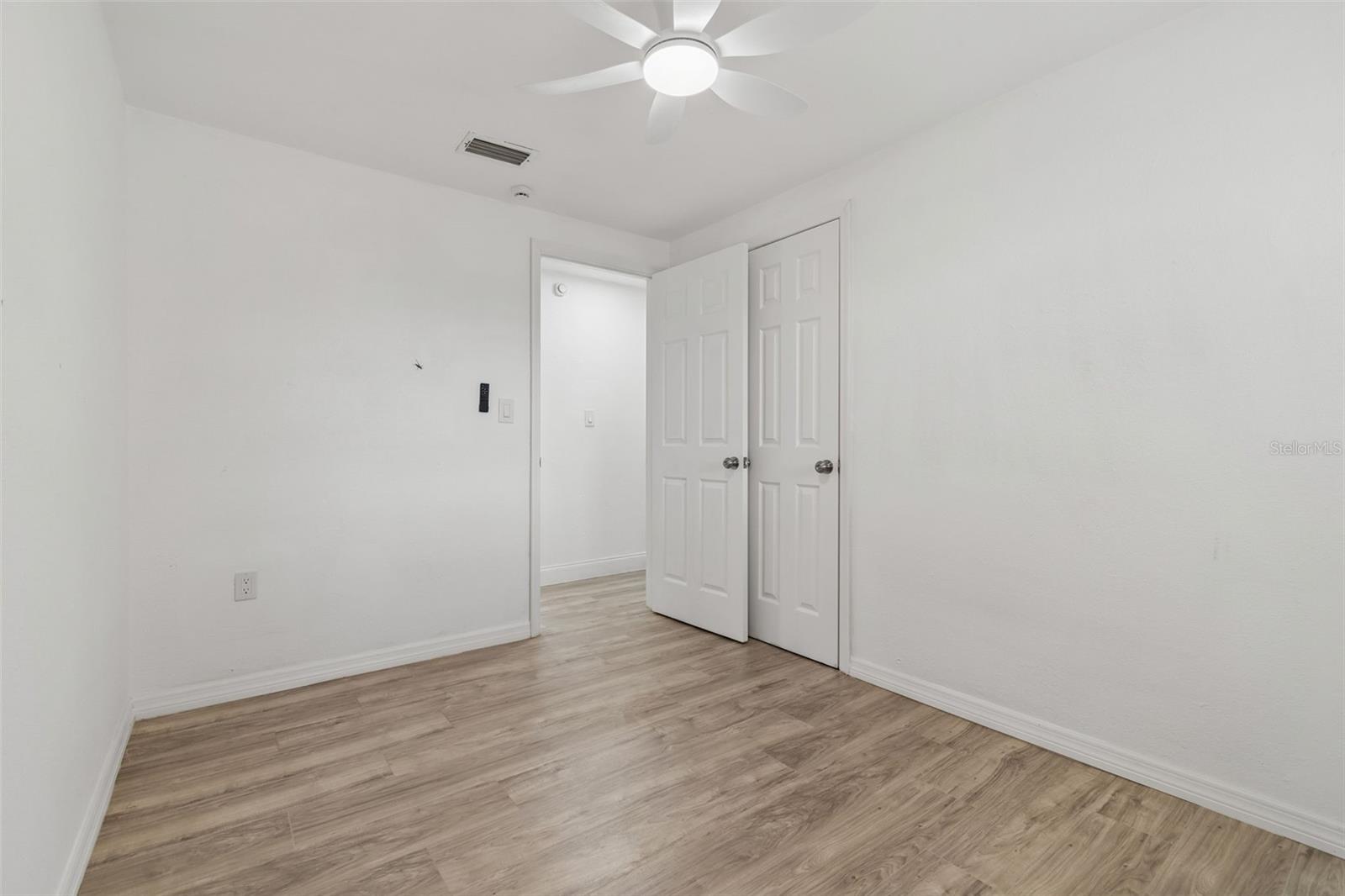 Image 27 of 42 For 3706 Beechwood Boulevard