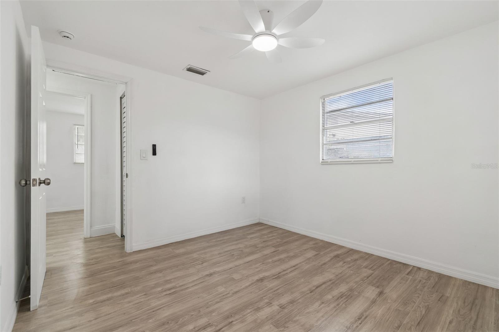 Image 29 of 42 For 3706 Beechwood Boulevard