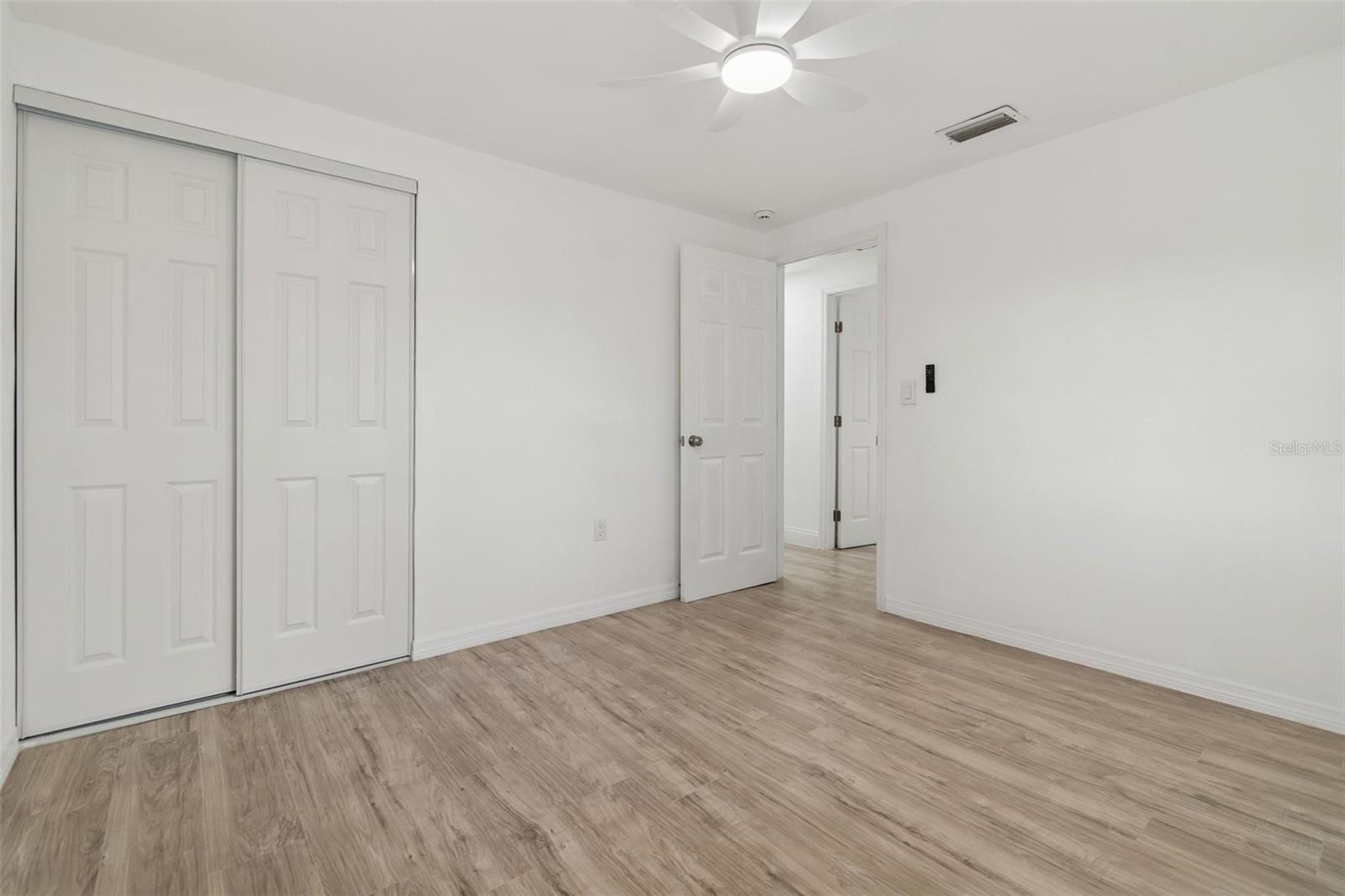 Image 30 of 42 For 3706 Beechwood Boulevard