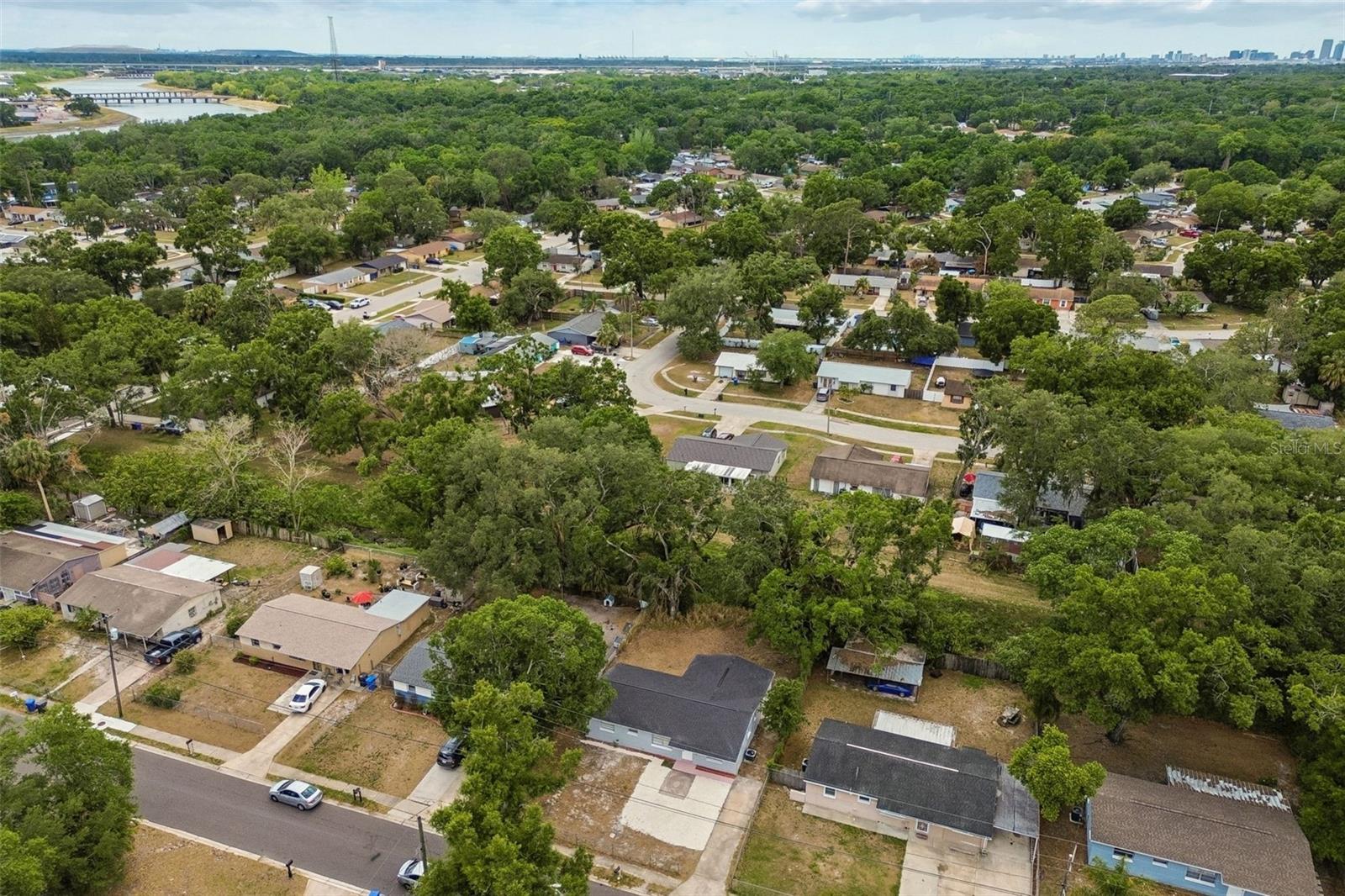 Image 40 of 42 For 3706 Beechwood Boulevard