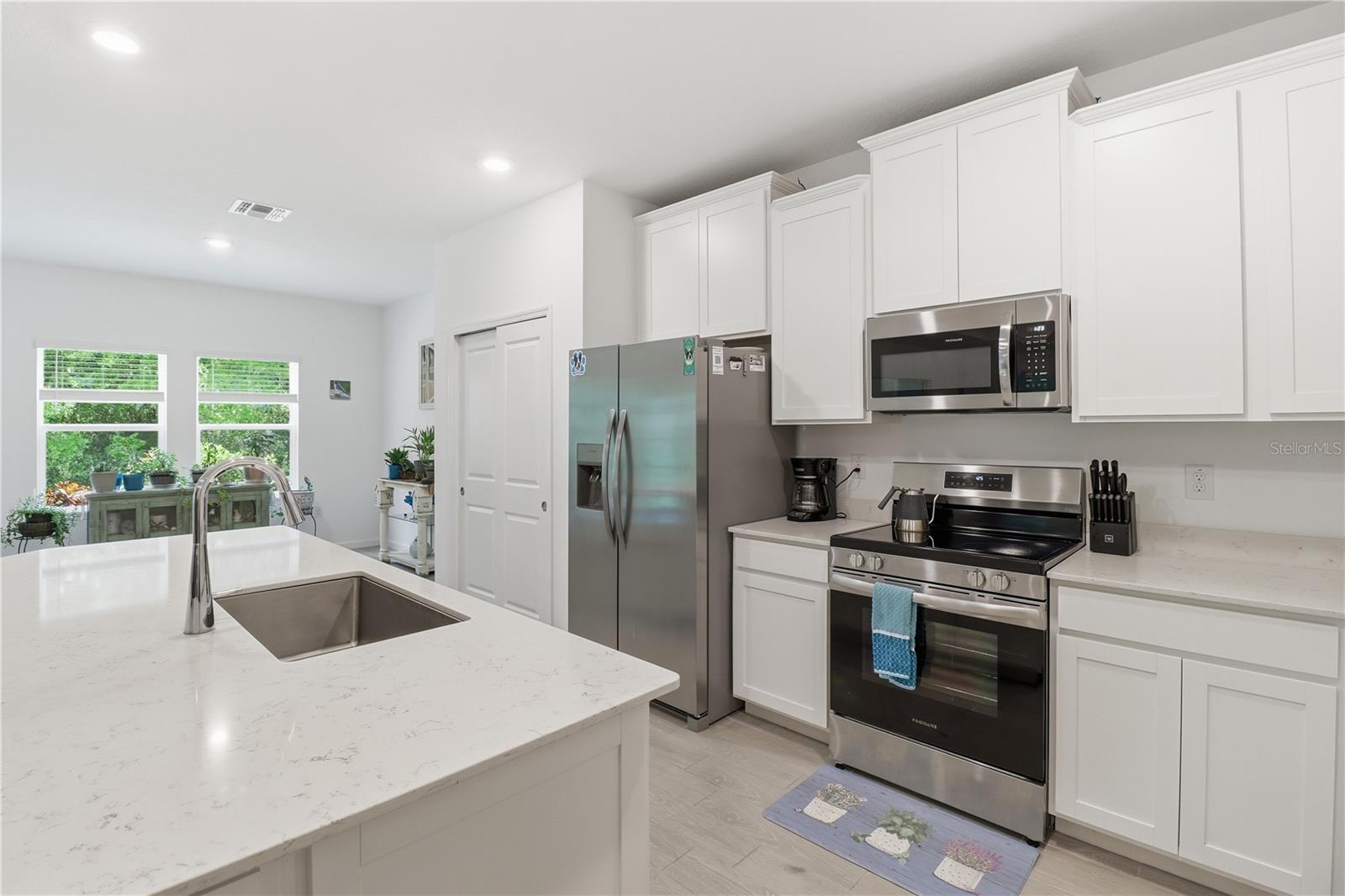 Image 14 of 46 For 19511 77th Loop