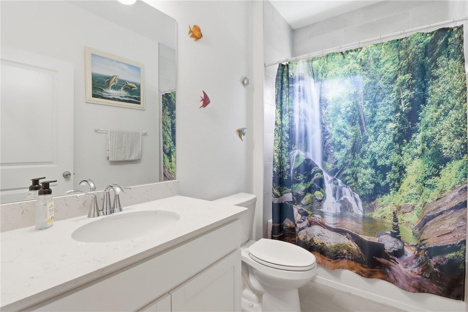 Image 21 of 46 For 19511 77th Loop