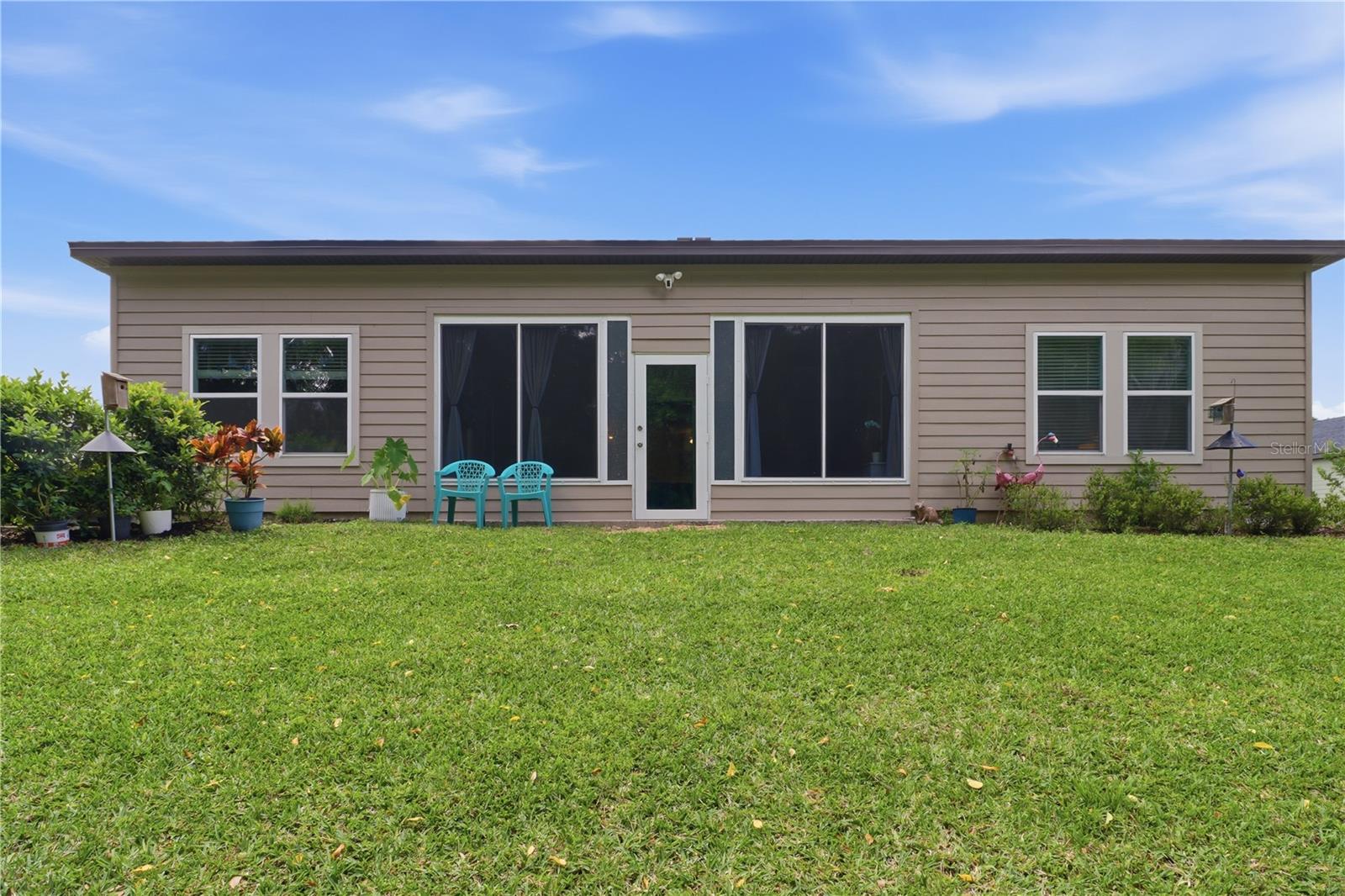 Image 34 of 46 For 19511 77th Loop