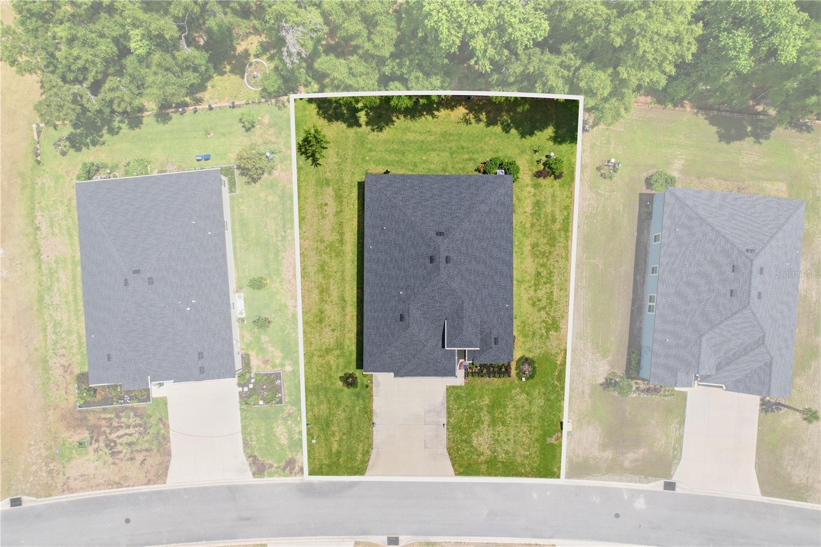 Image 37 of 46 For 19511 77th Loop