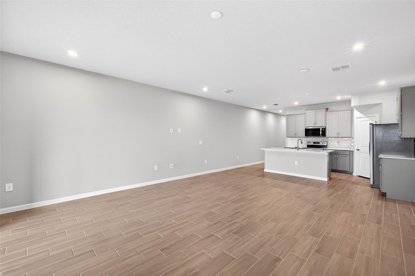 Image 12 of 31 For 9175 Aurelia Avenue
