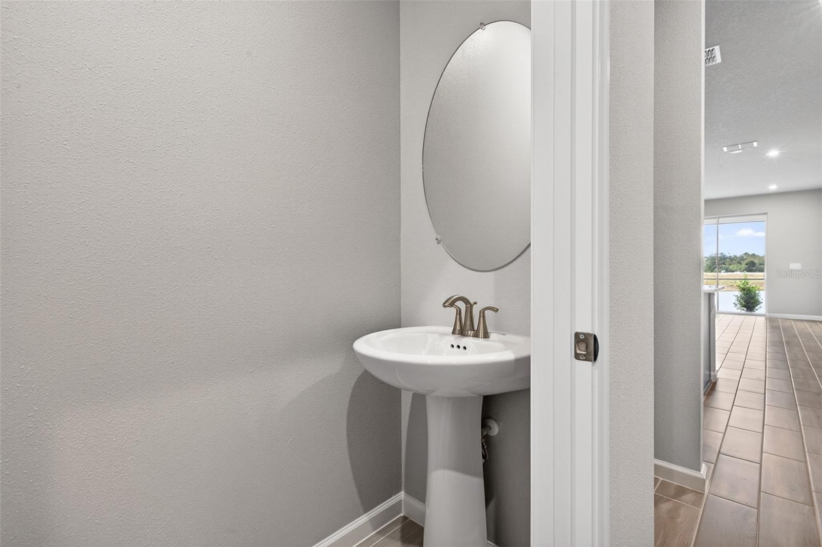 Image 14 of 31 For 9175 Aurelia Avenue