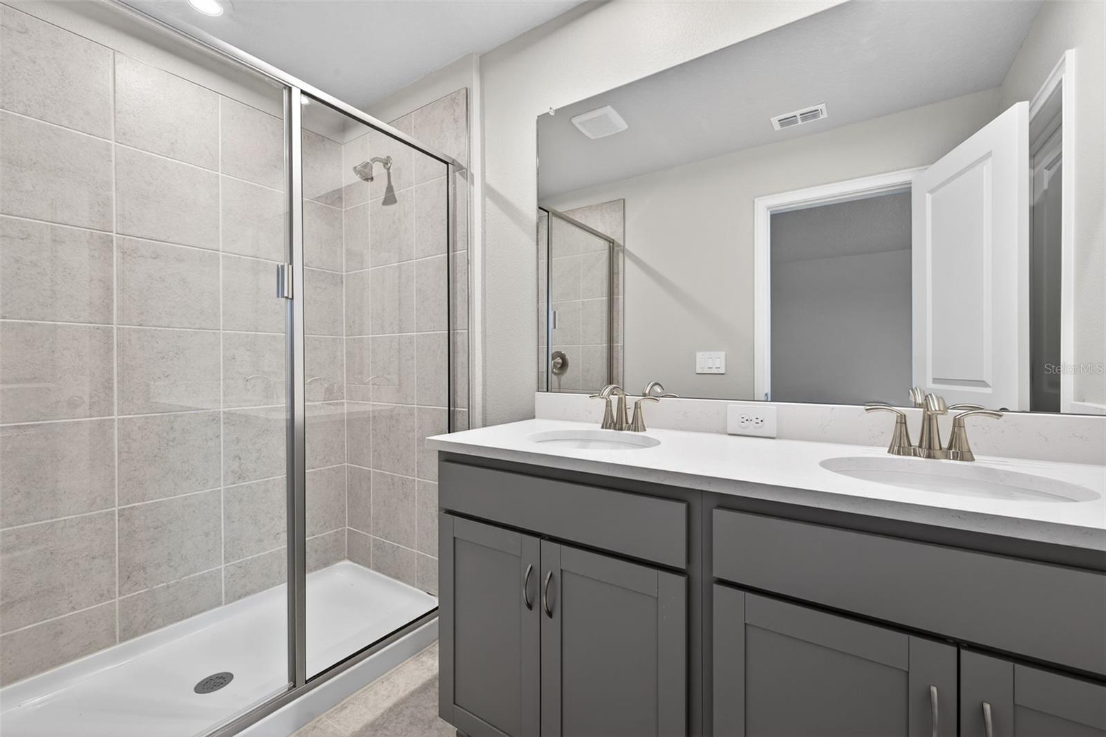 Image 18 of 31 For 9175 Aurelia Avenue